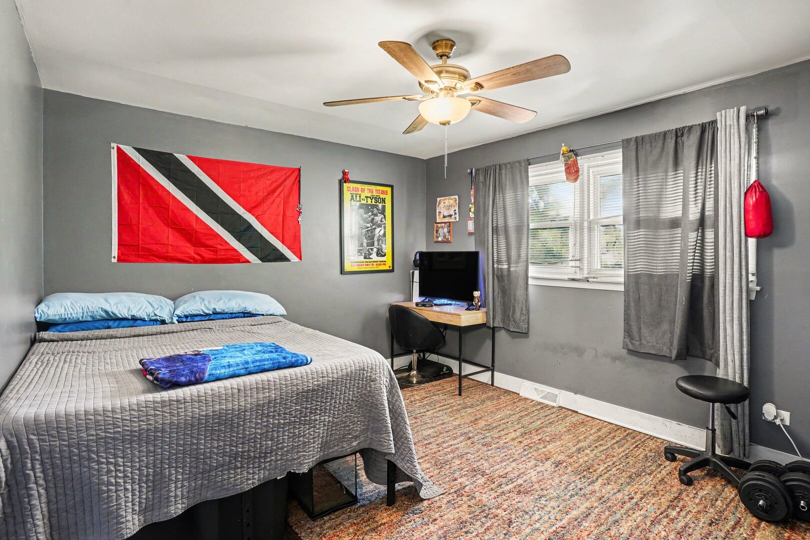 main property photo 12