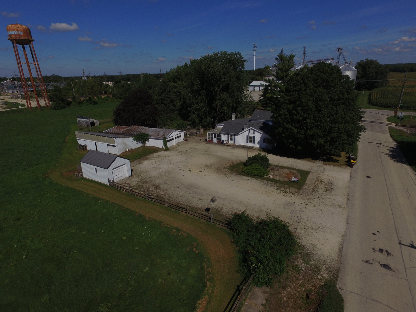main property photo 19