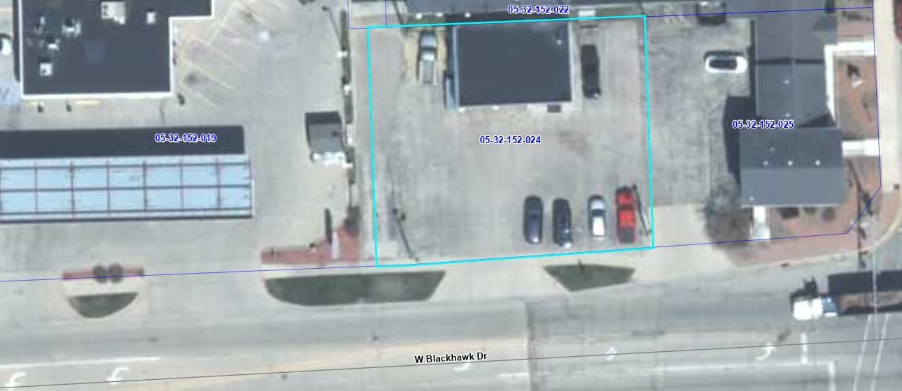 main property photo 24