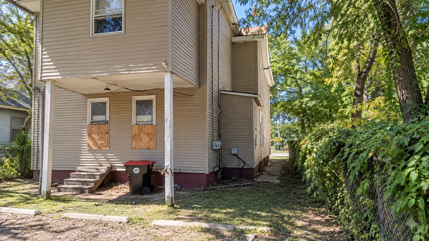 main property photo 5