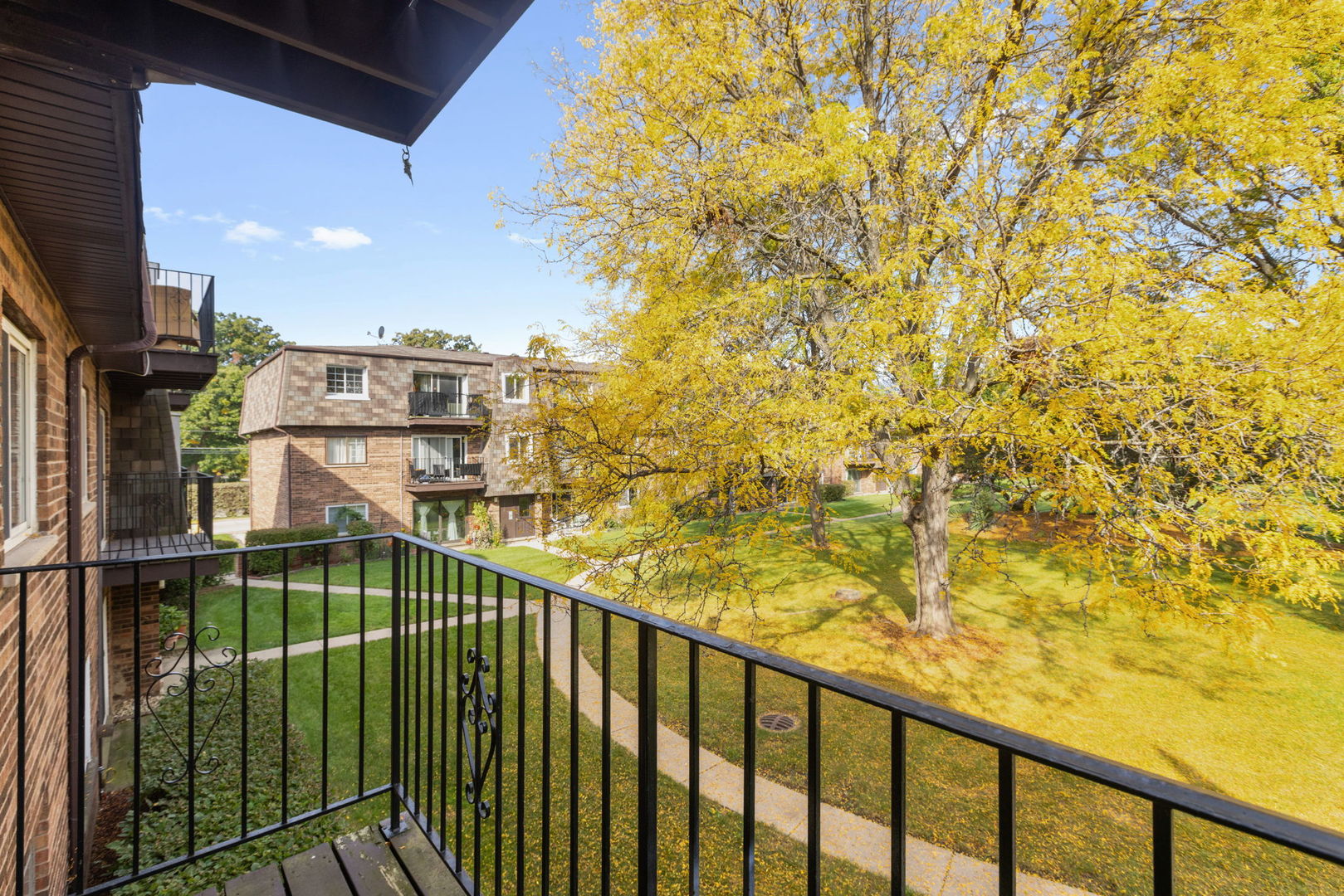 property viewer photo 13