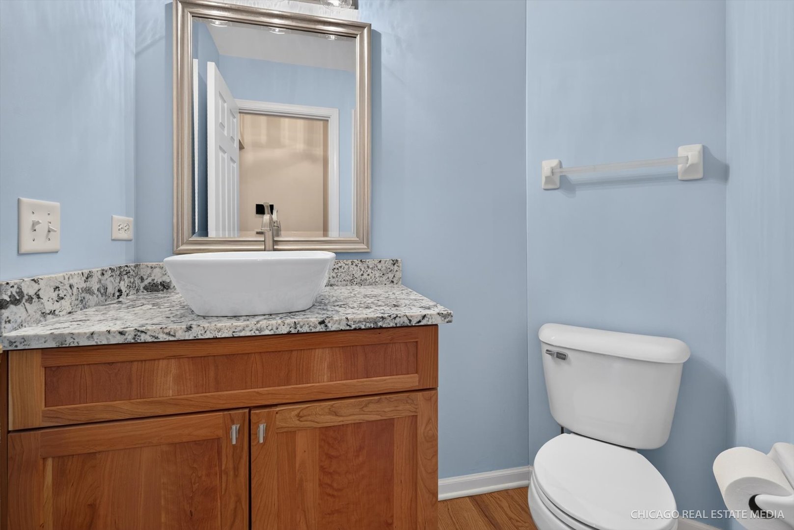 main property photo 19