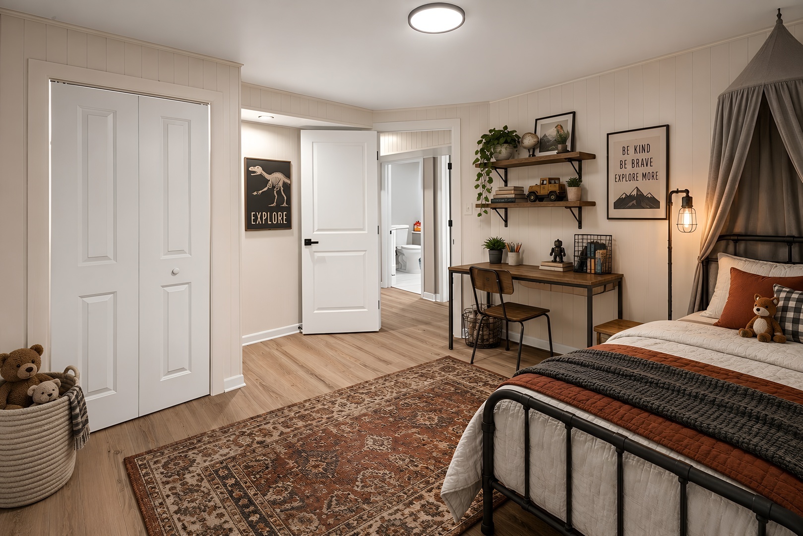 main property photo 32
