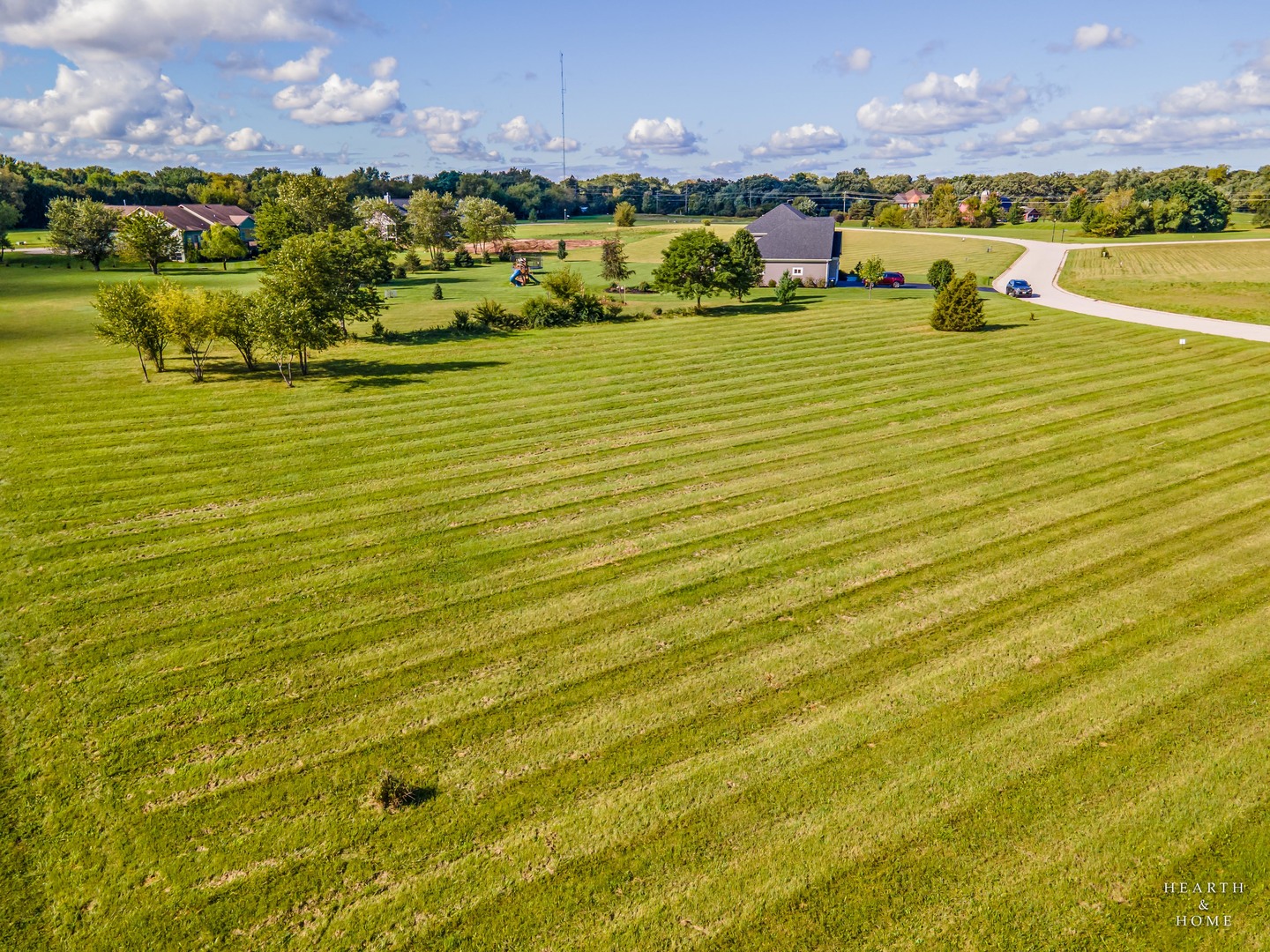 main property photo 9