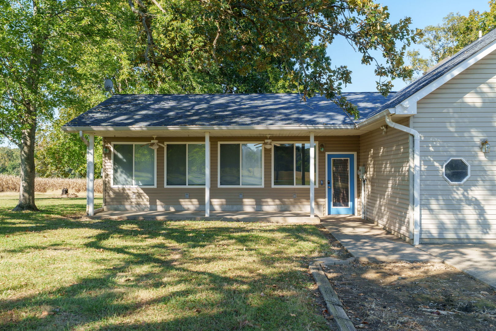 main property photo 3