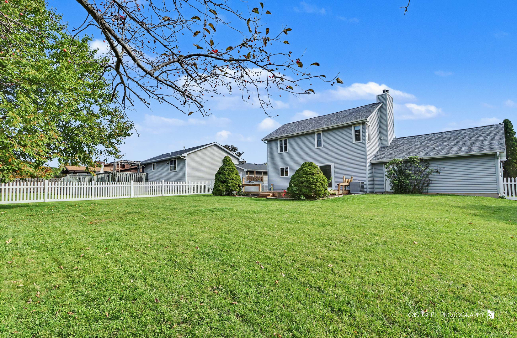 main property photo 19