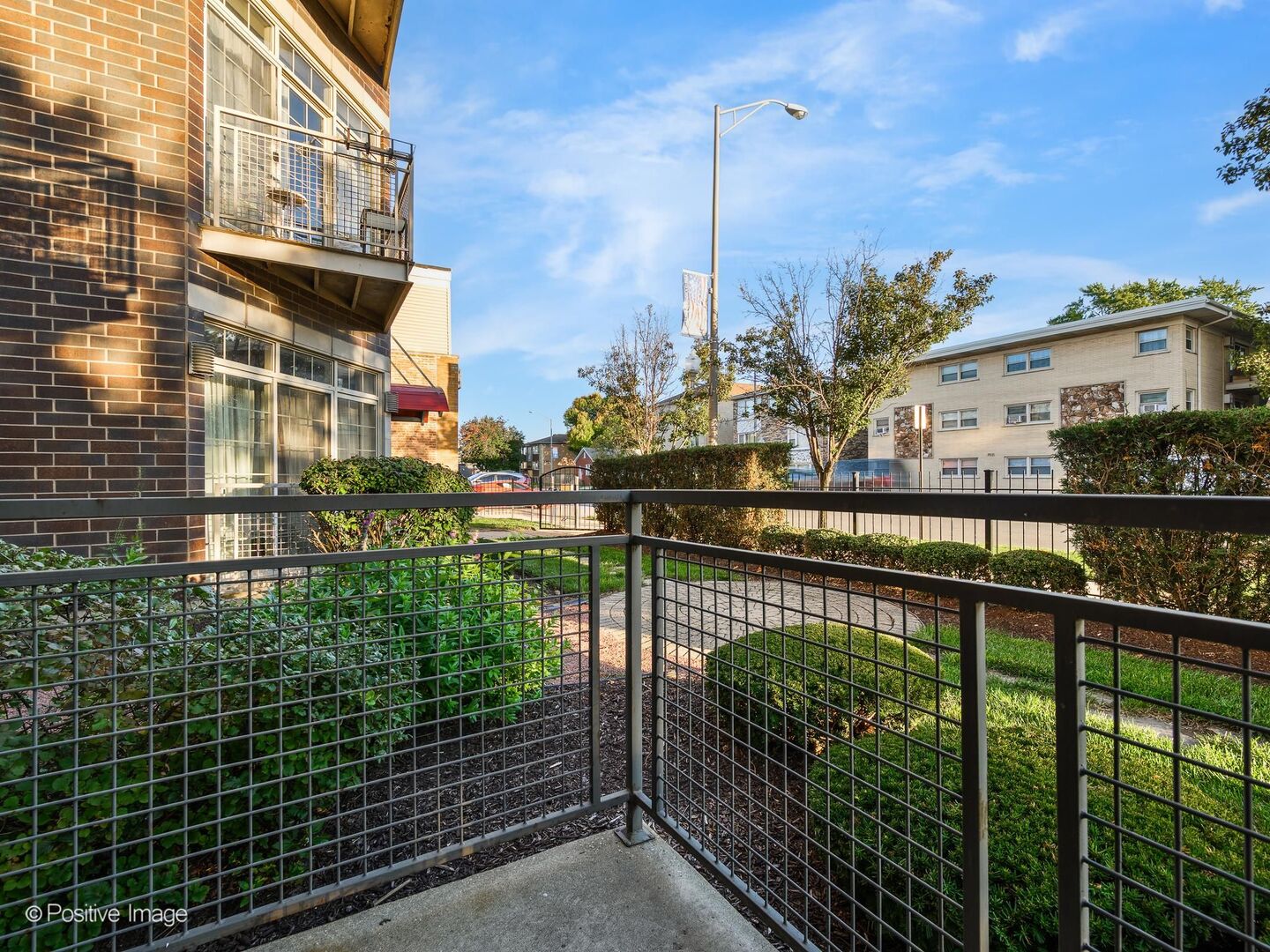 property viewer photo 18