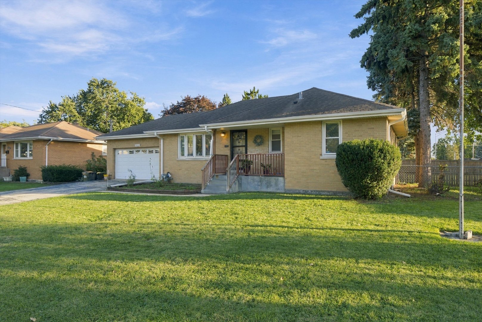 main property photo 34