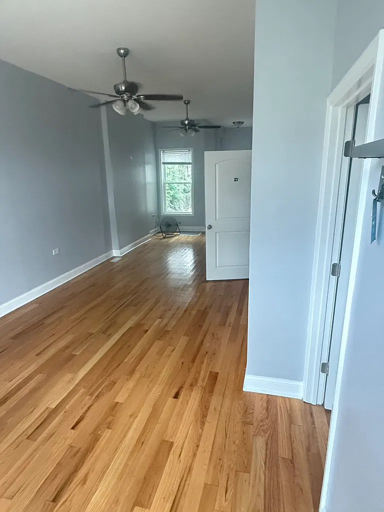 property viewer photo 2