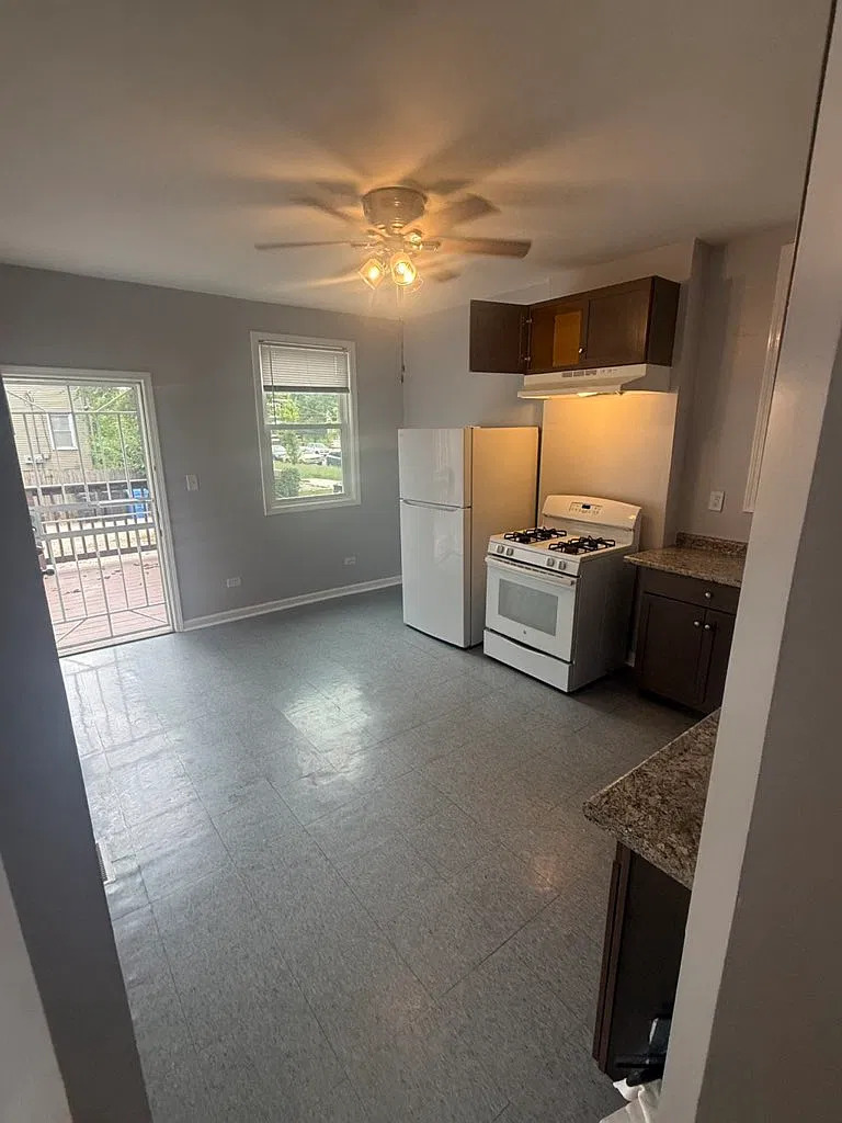 property viewer photo 6