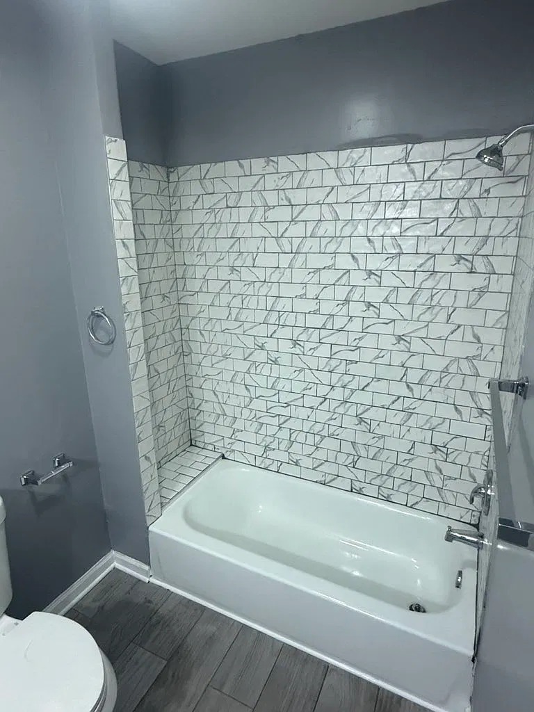 property viewer photo 7