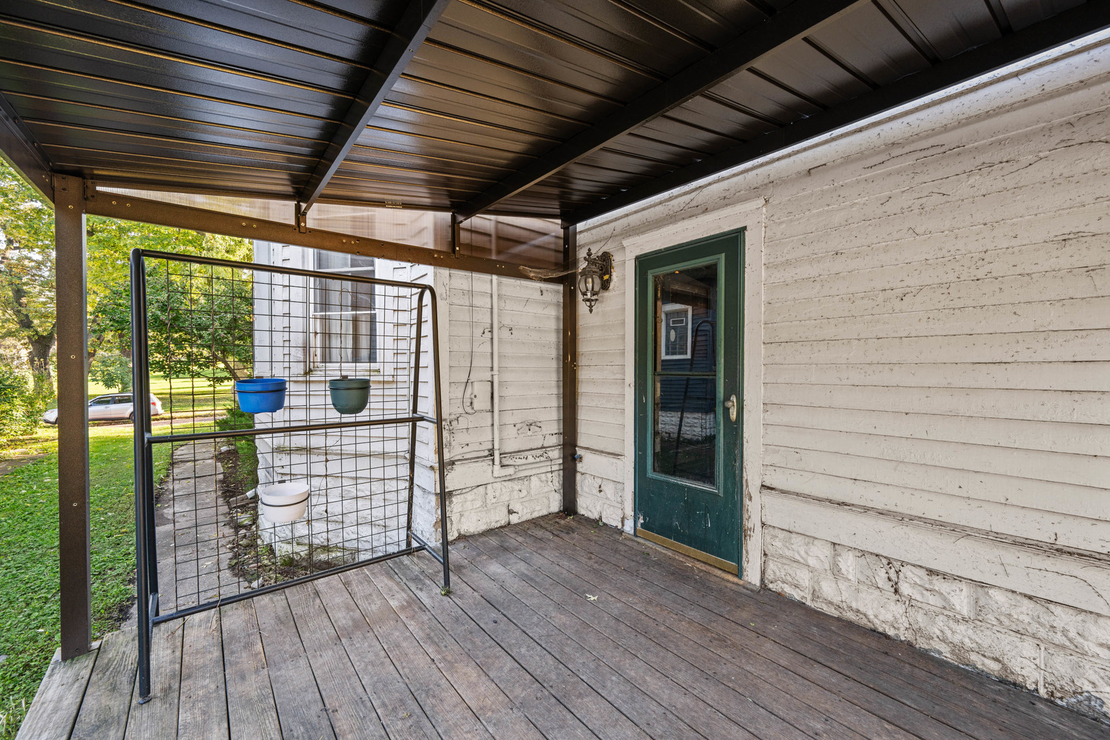 main property photo 35