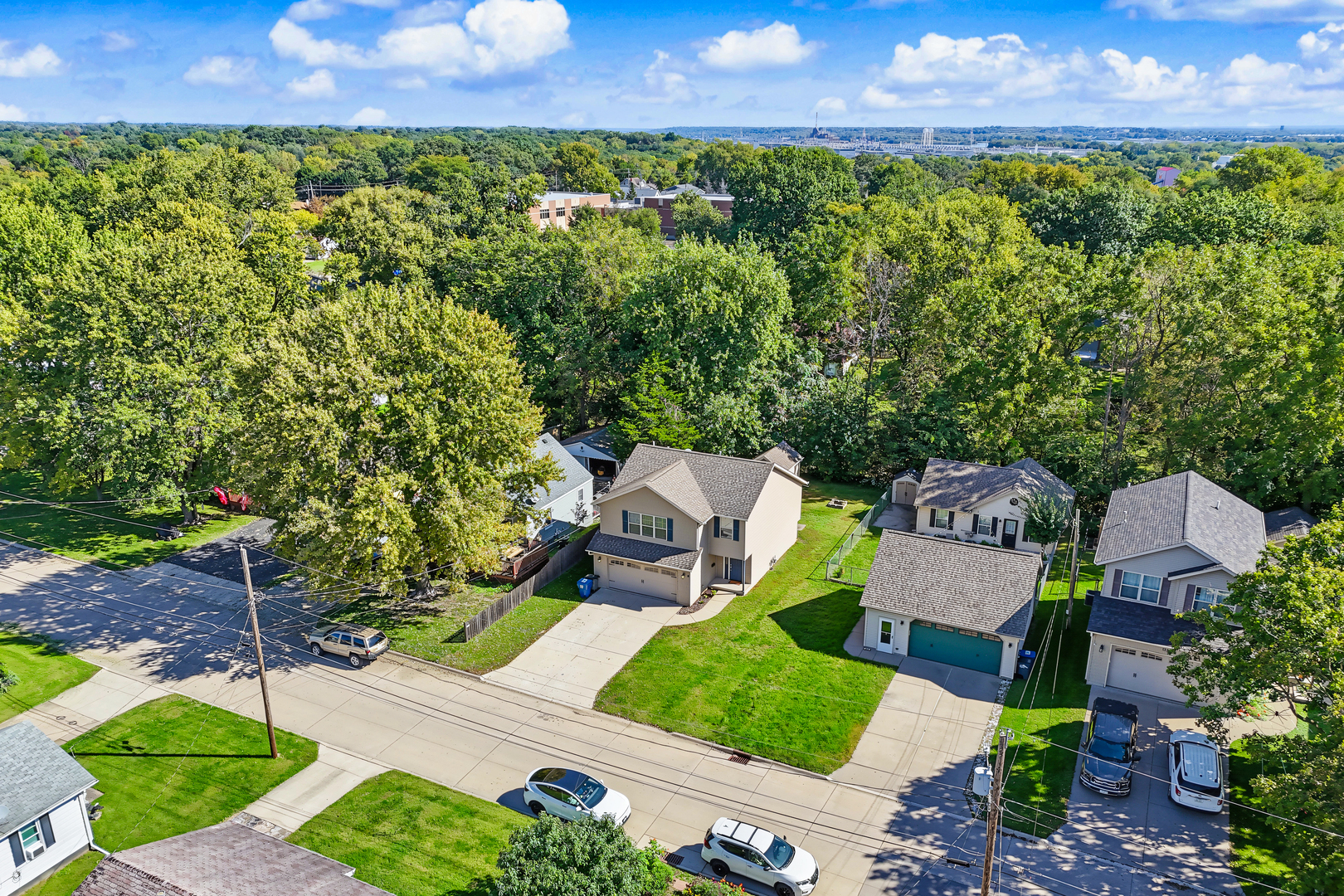 main property photo 3
