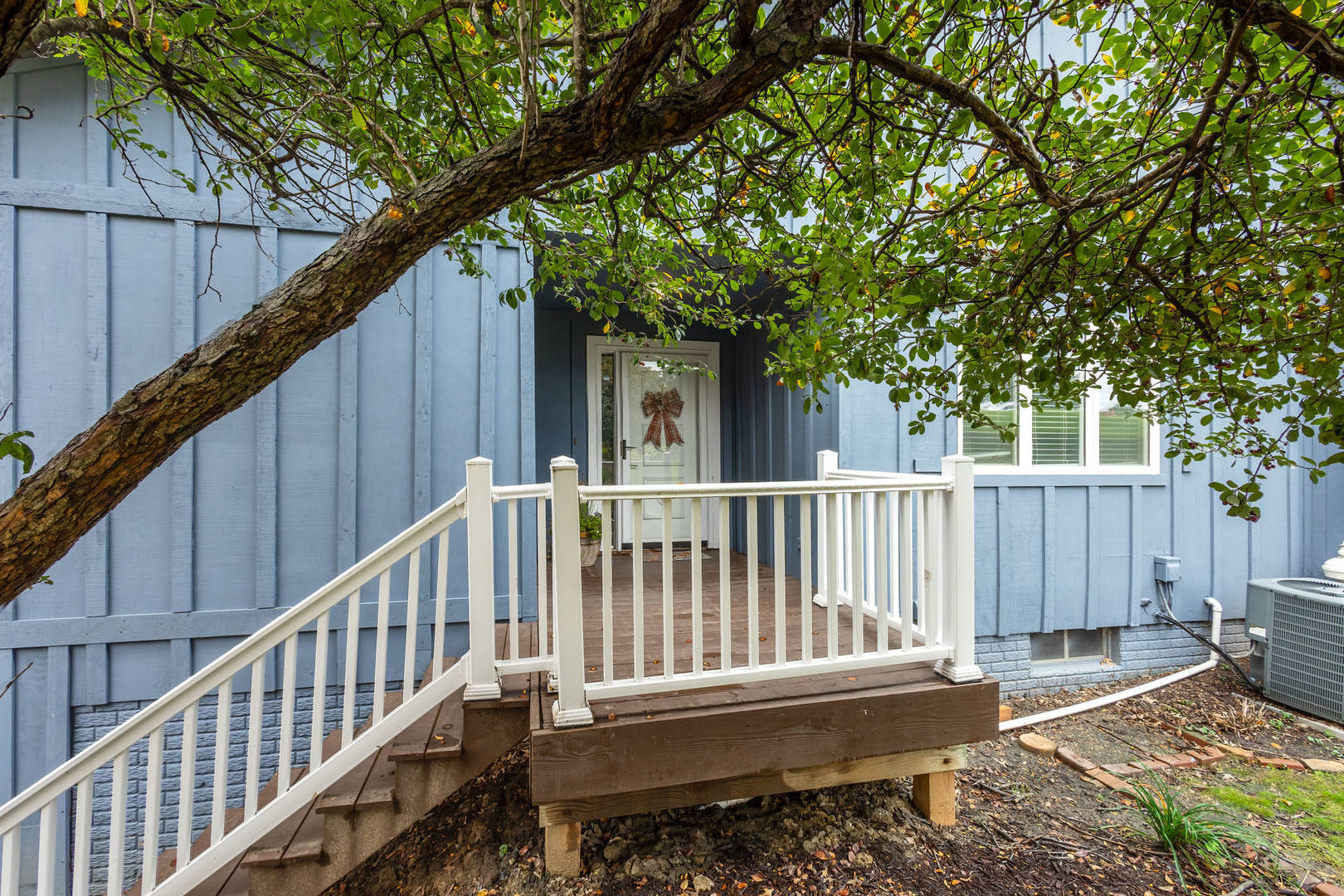 main property photo 0