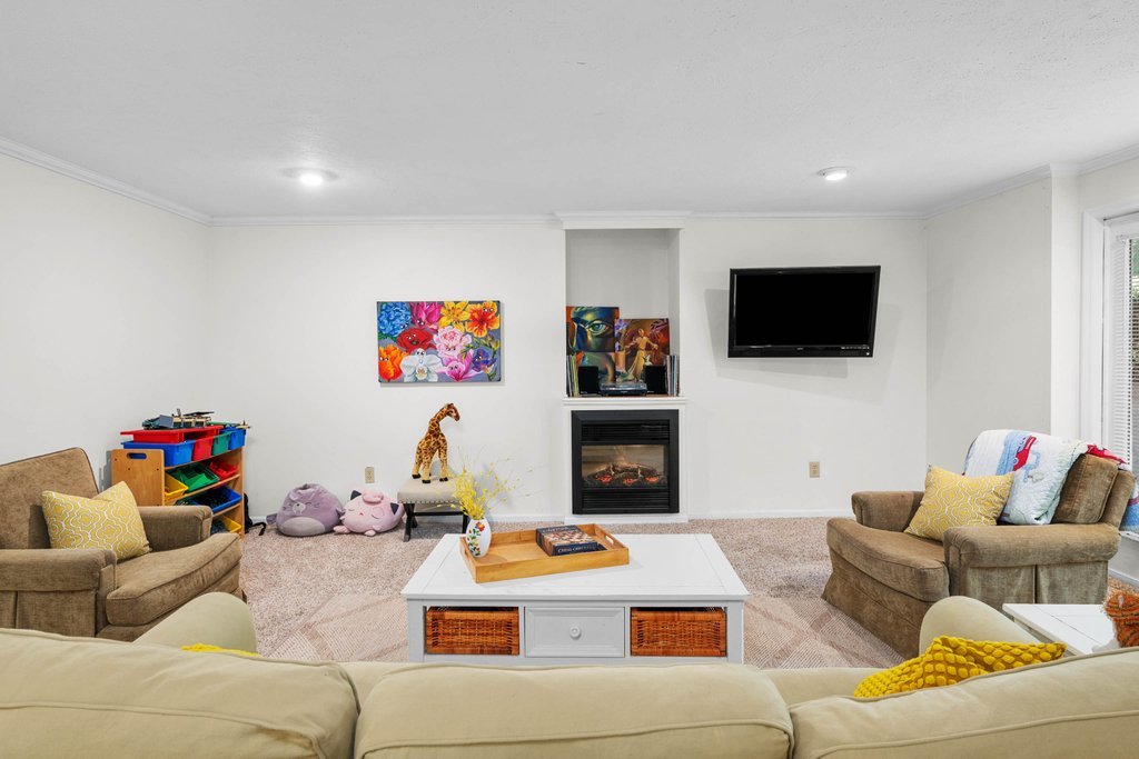 main property photo 64