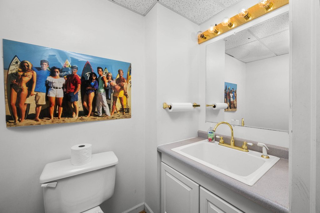 main property photo 66