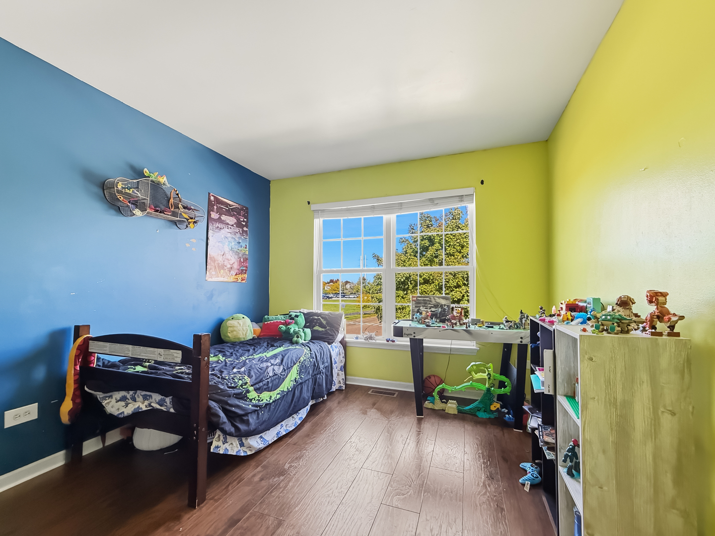 main property photo 14