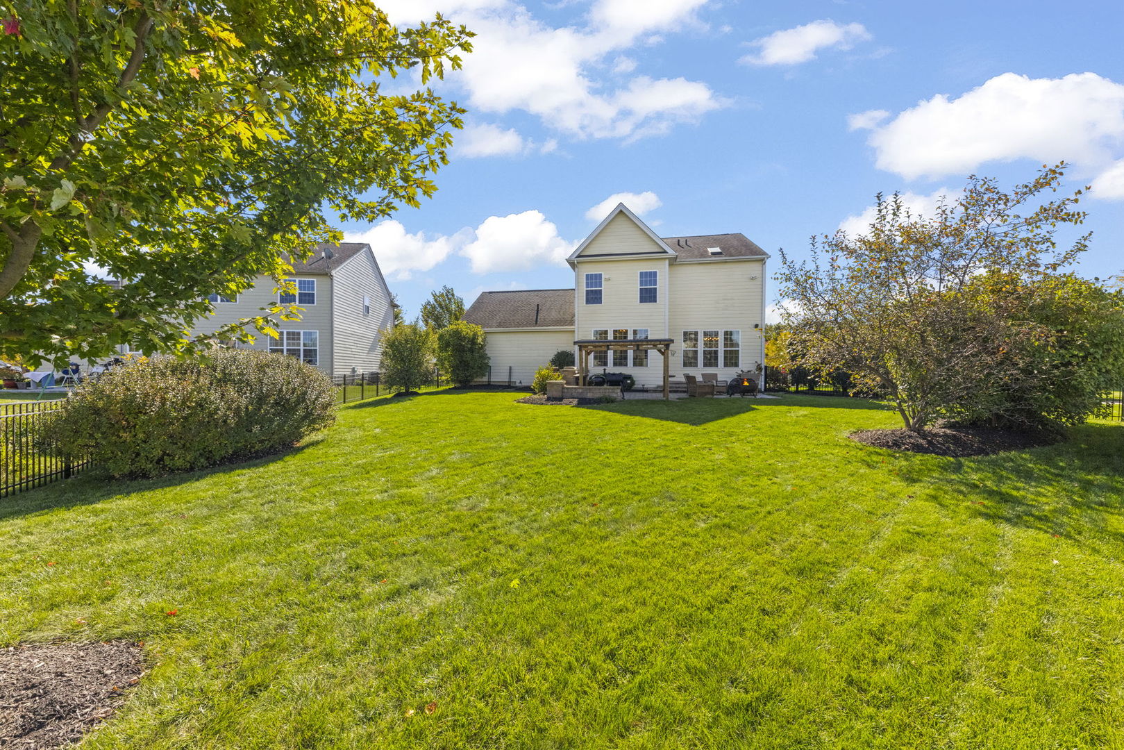 main property photo 26