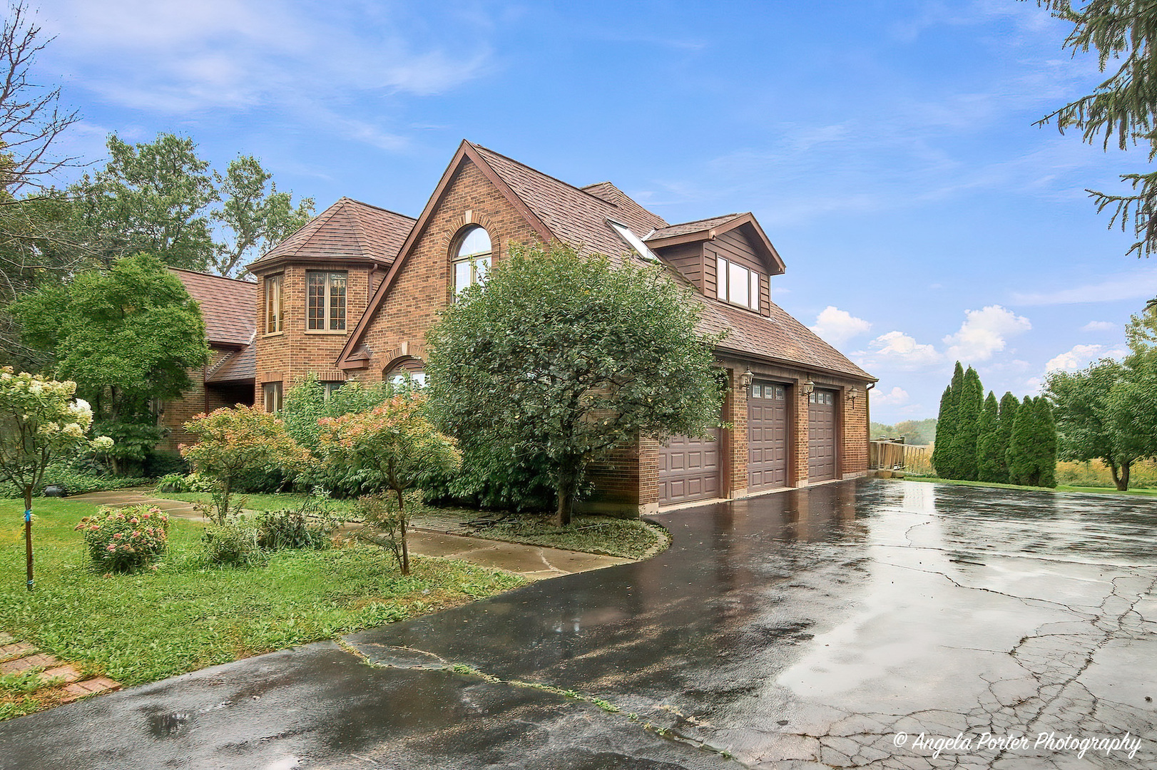 main property photo 31