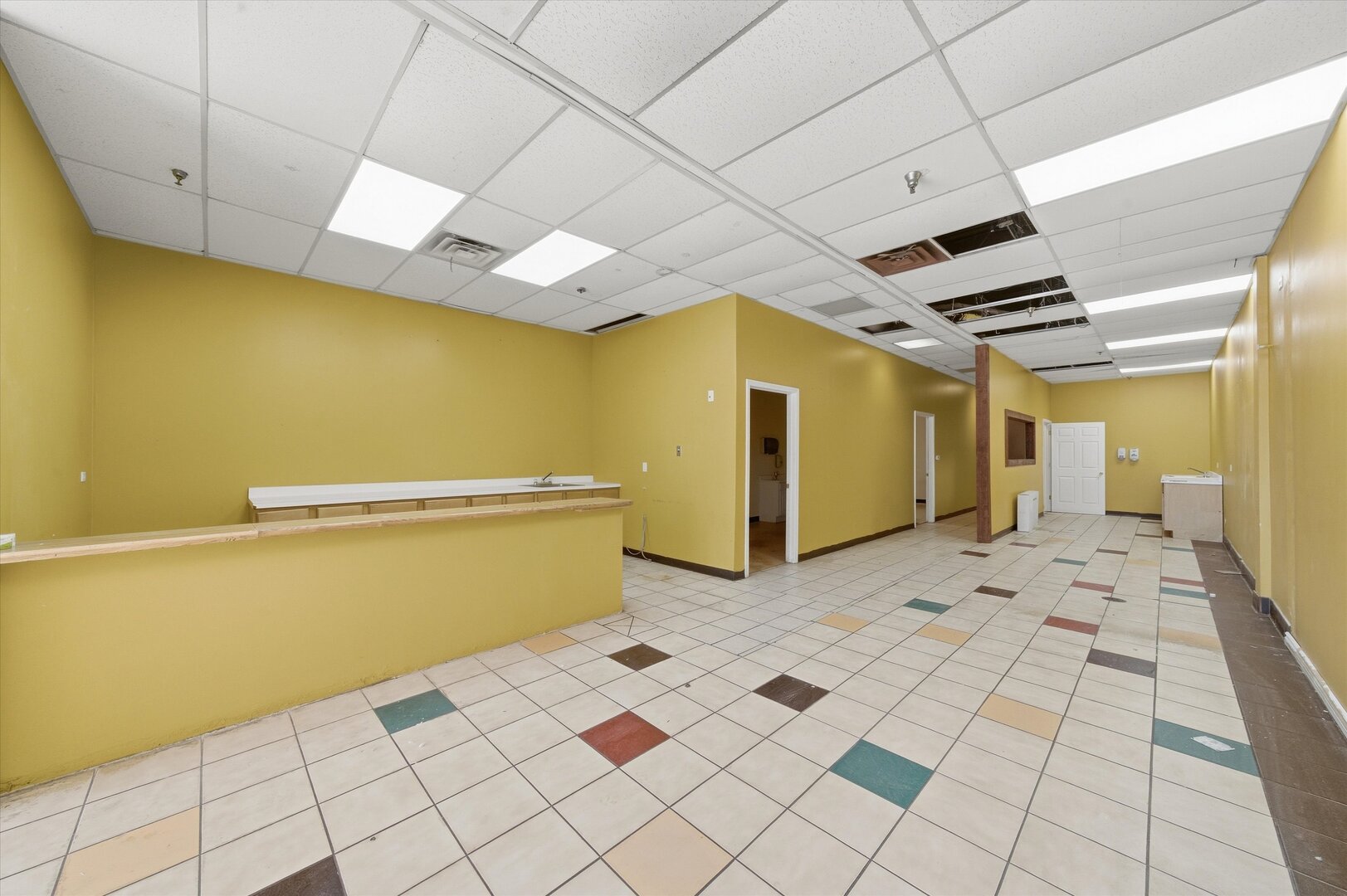 main property photo 4