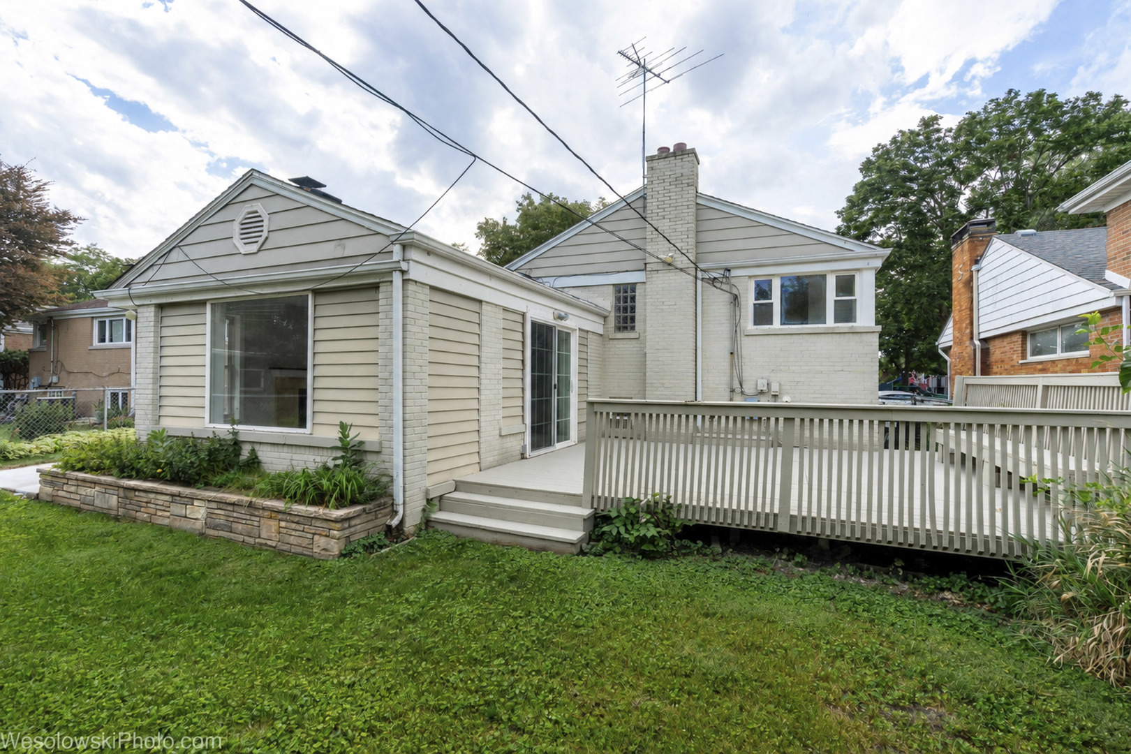 main property photo 34