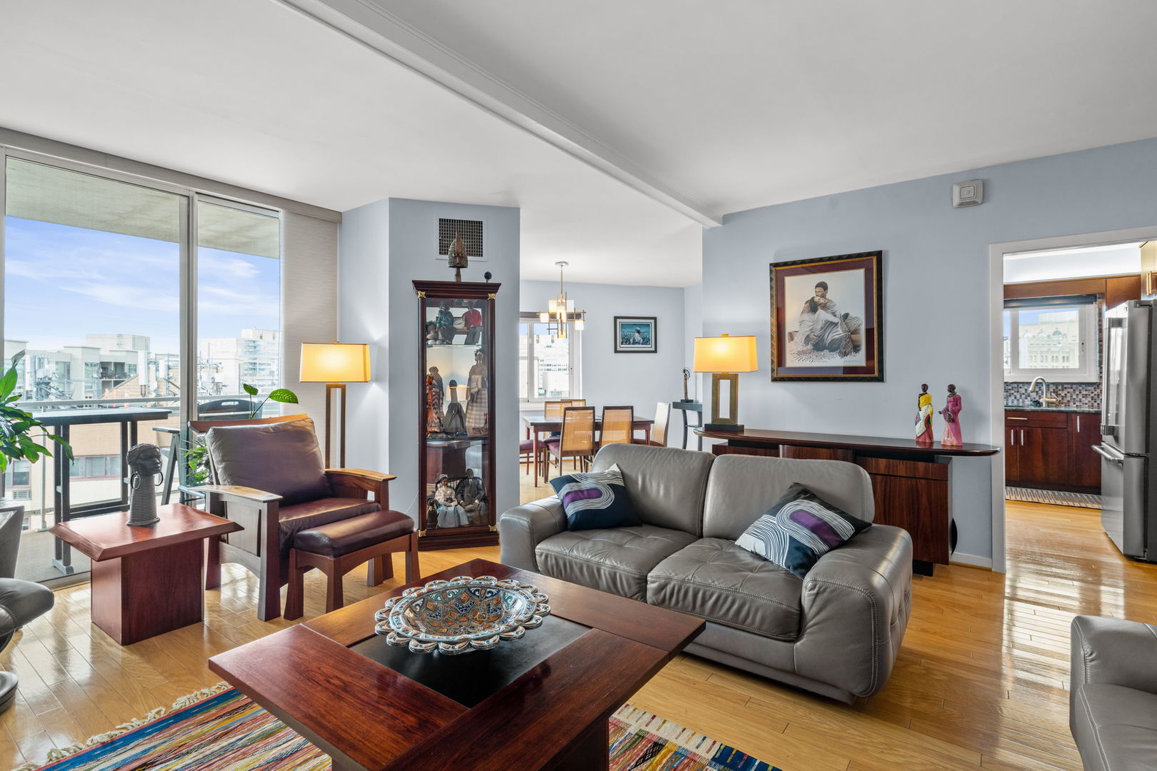 main property photo 0