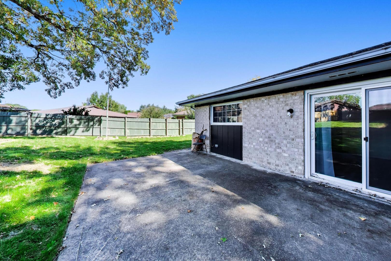 main property photo 24