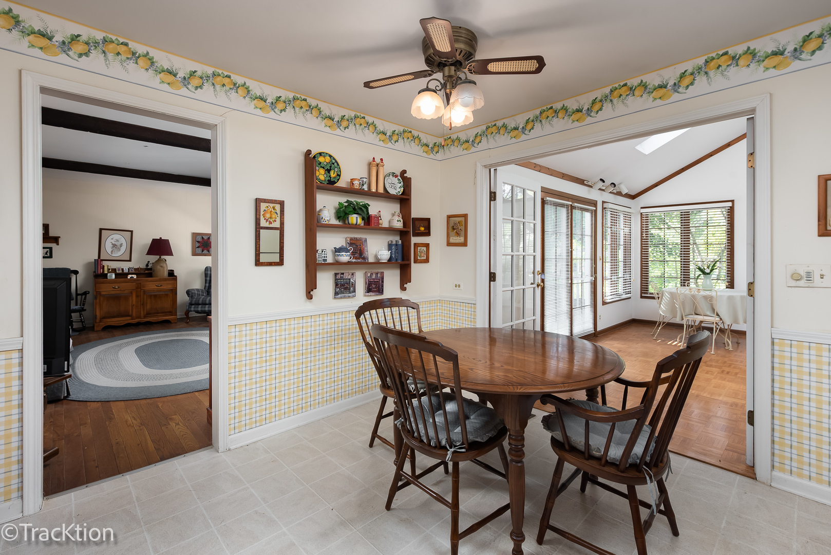 main property photo 6