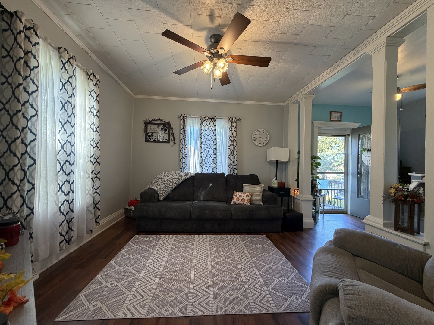 main property photo 6