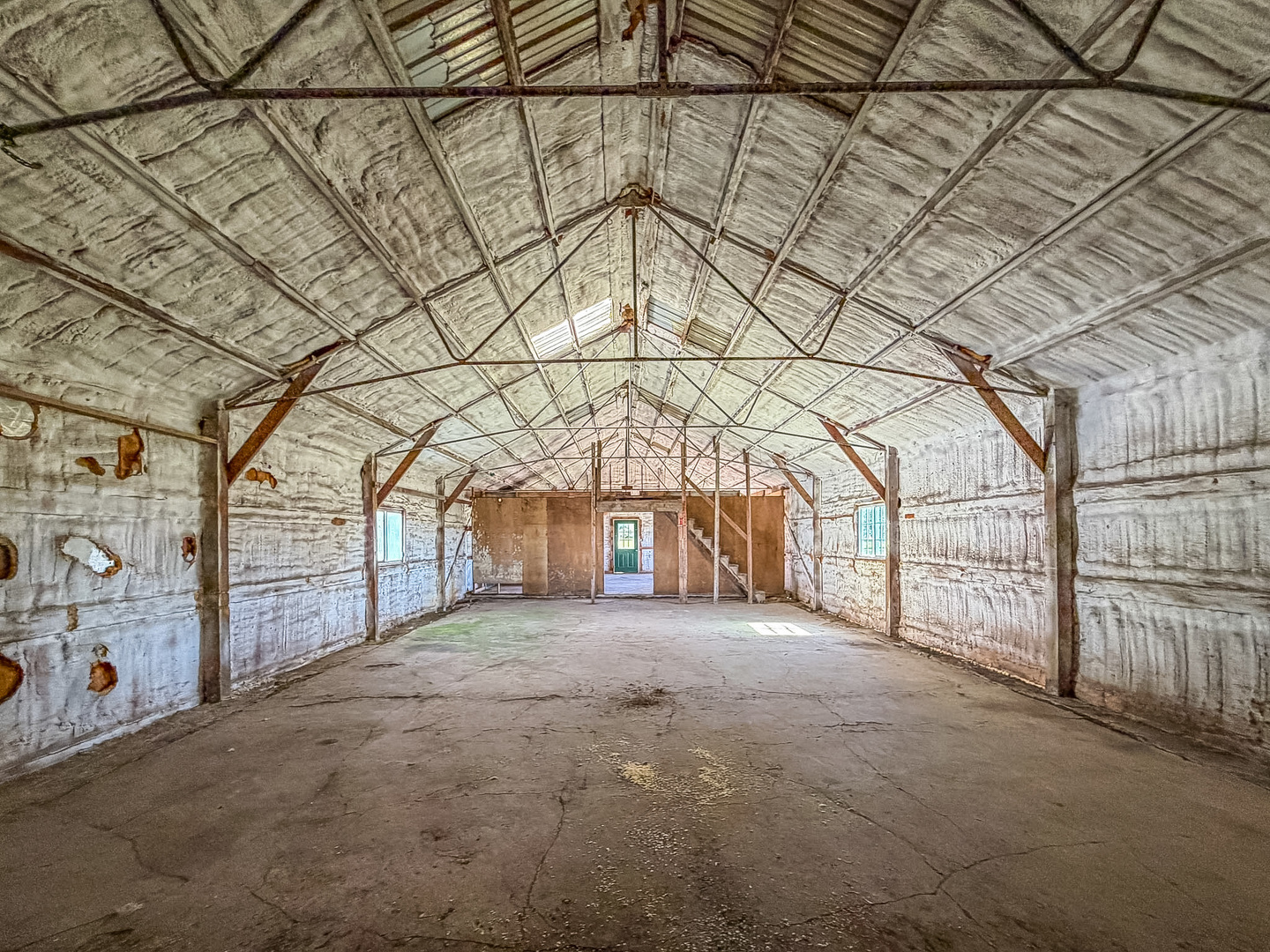 main property photo 30