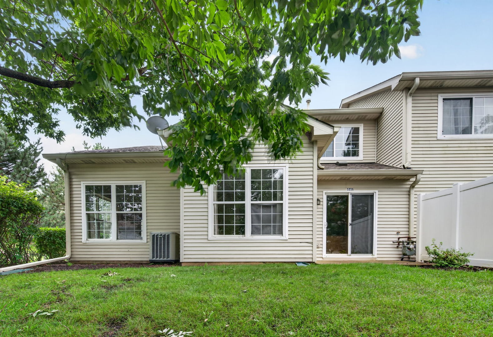 main property photo 23