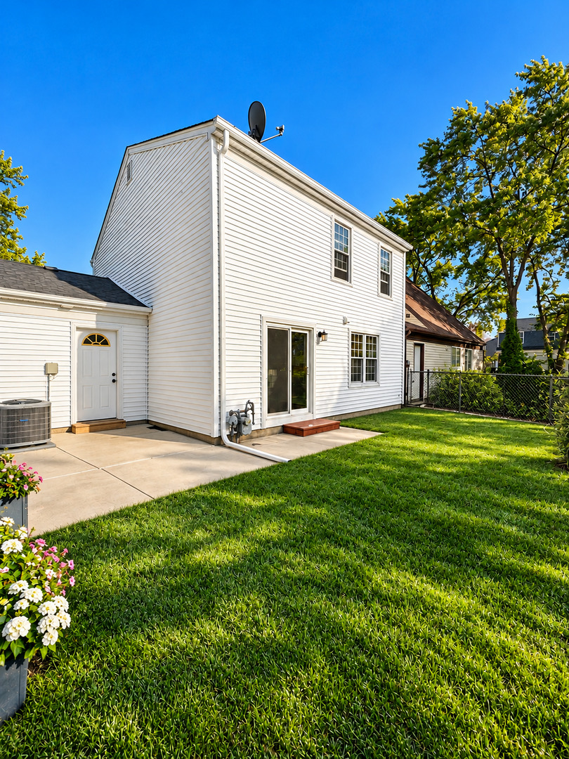main property photo 19