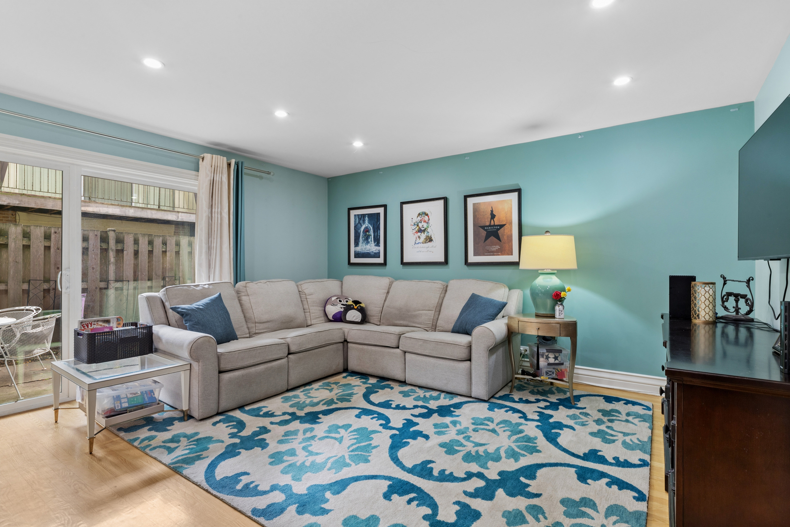 main property photo 5