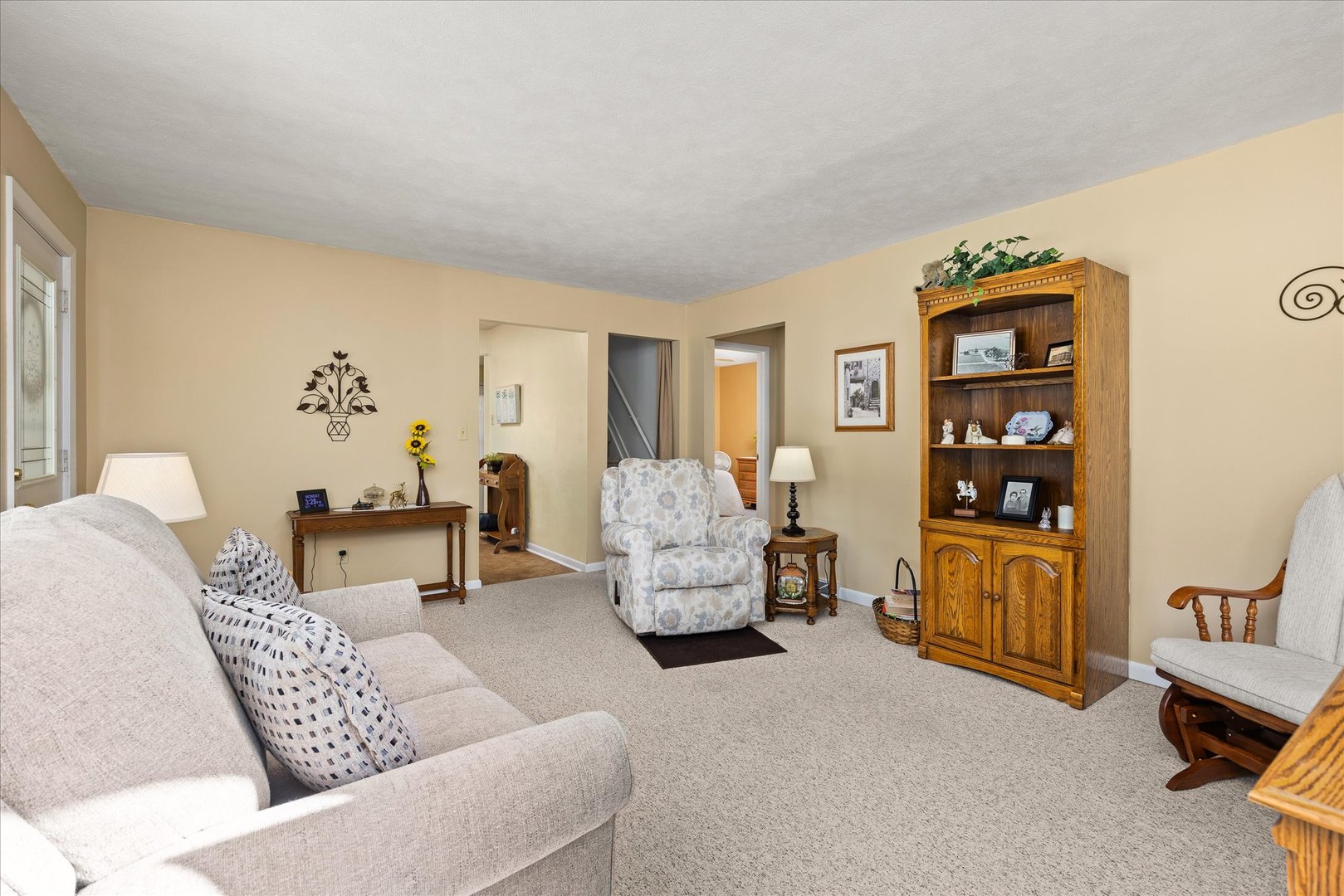 main property photo 8
