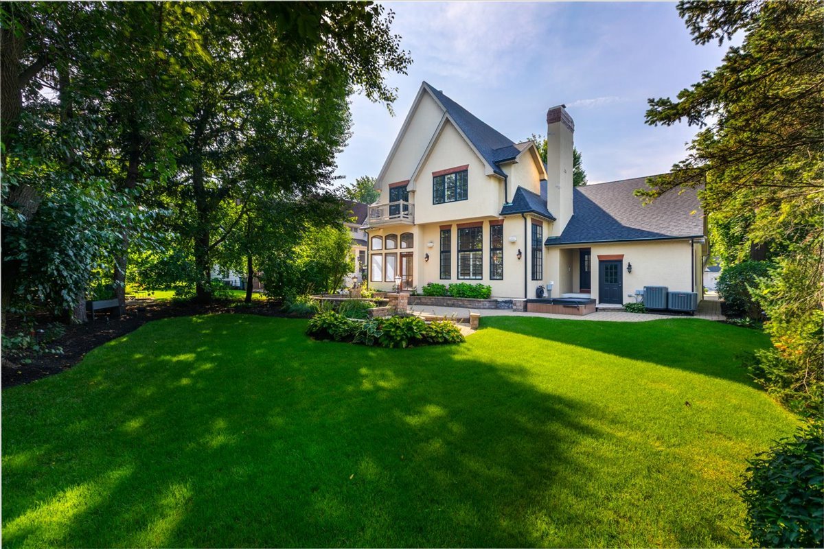 main property photo 50