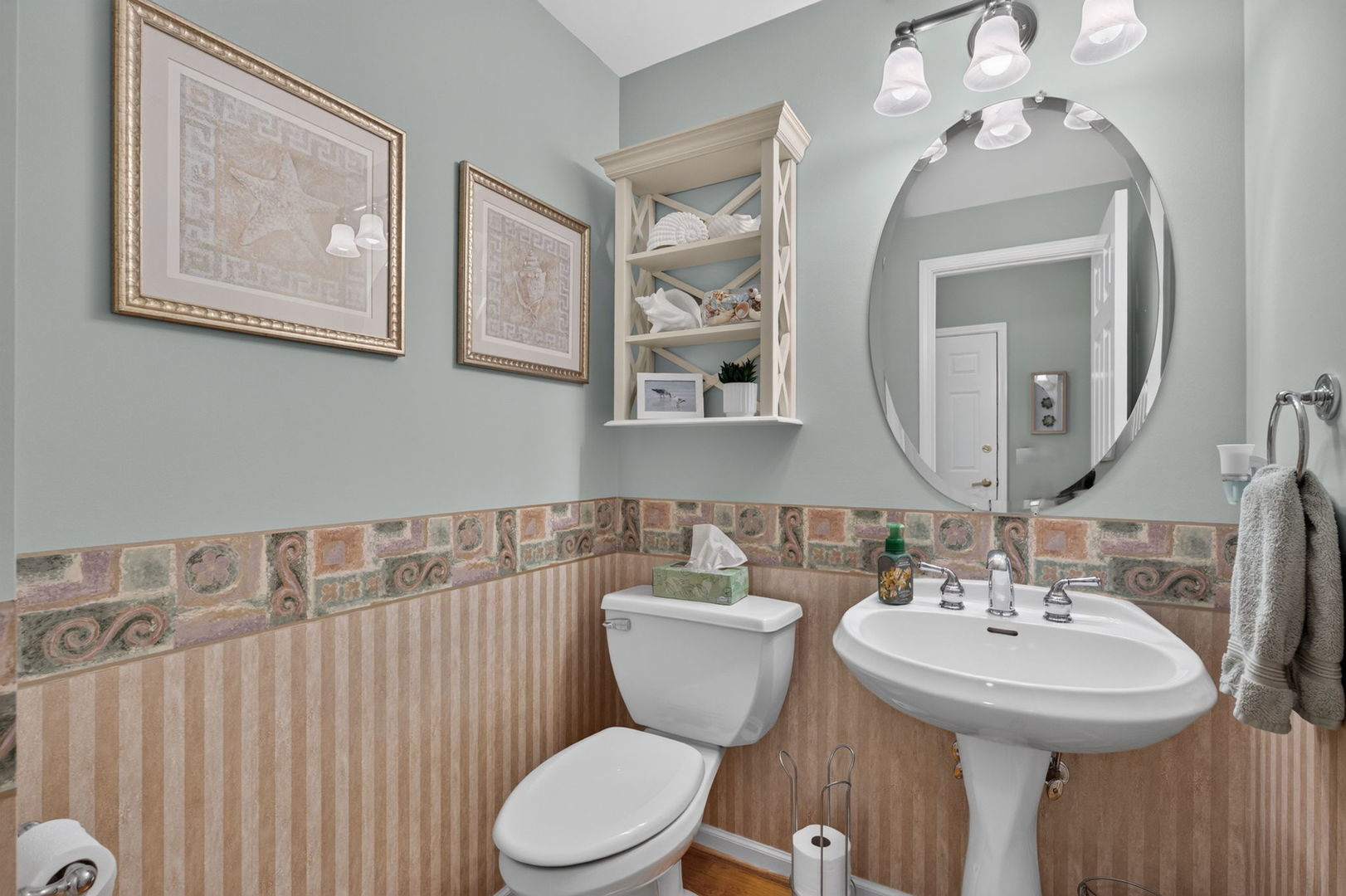 main property photo 29