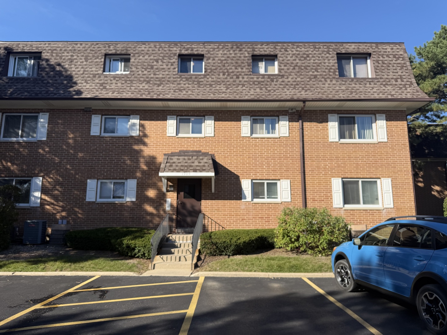 main property photo 18