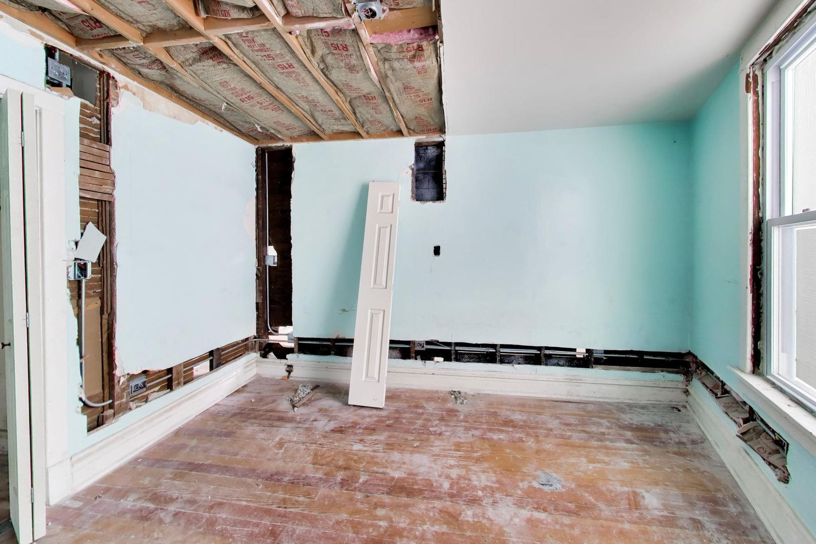main property photo 61