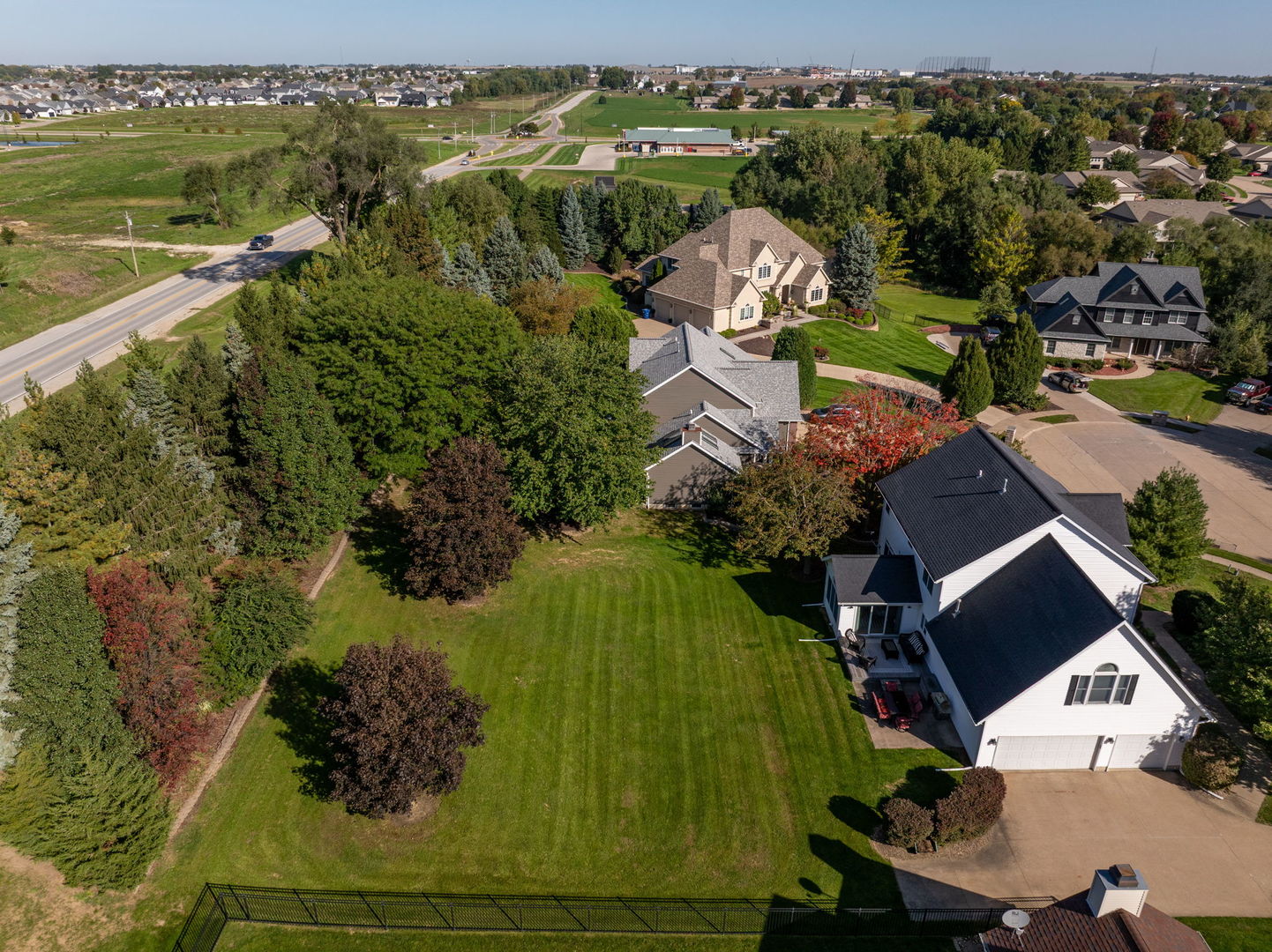main property photo 56