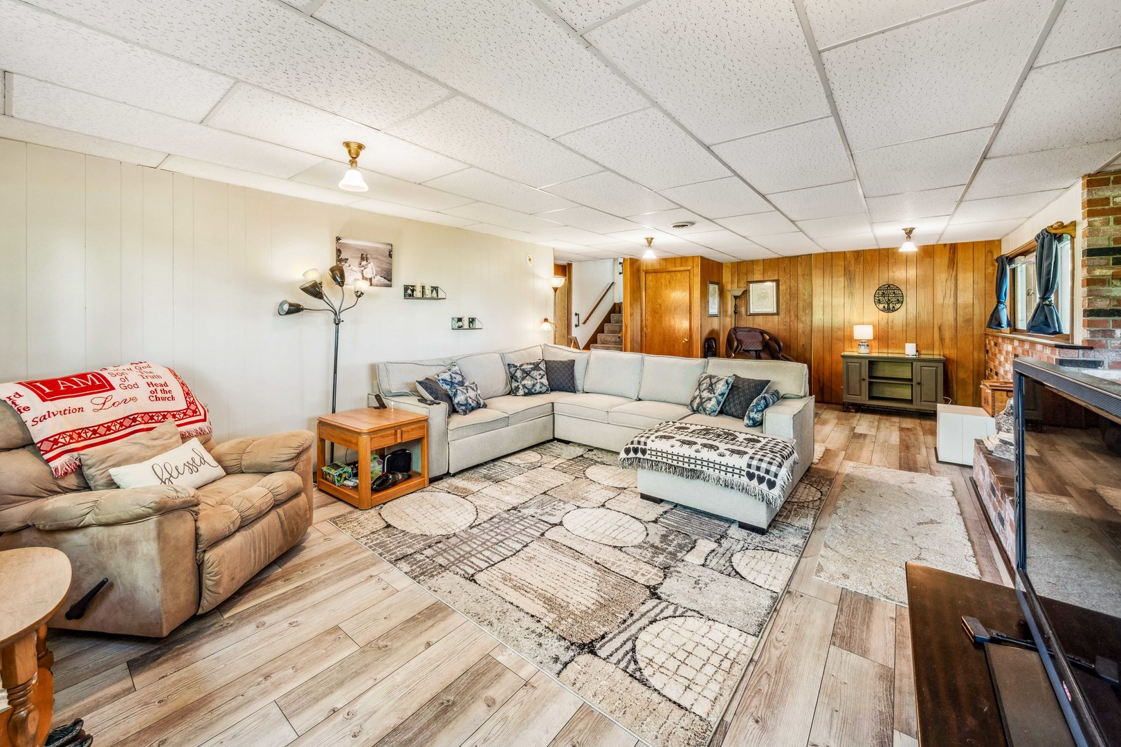 main property photo 21