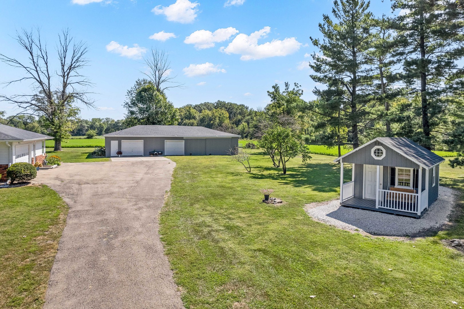 main property photo 3