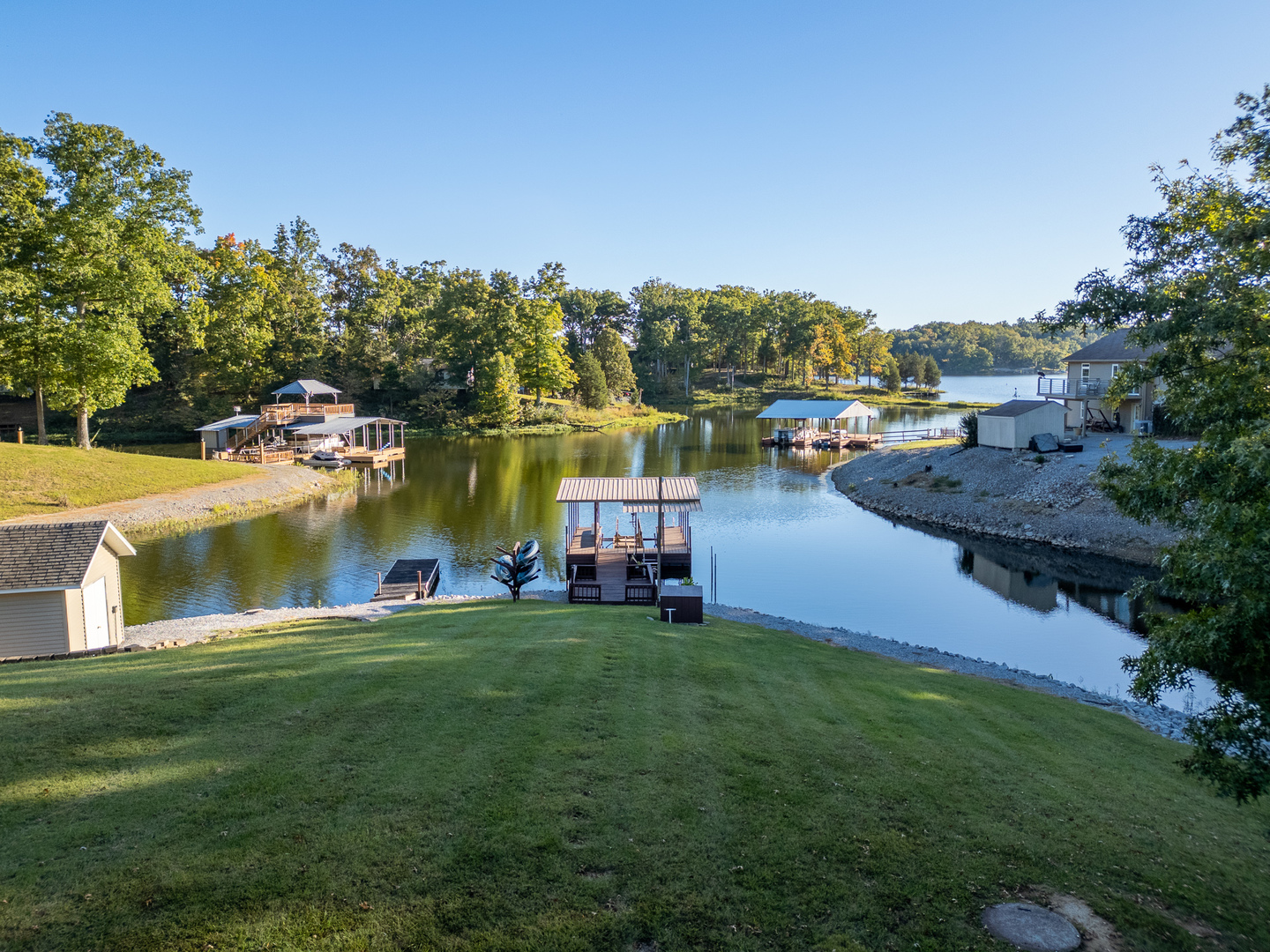 main property photo 39