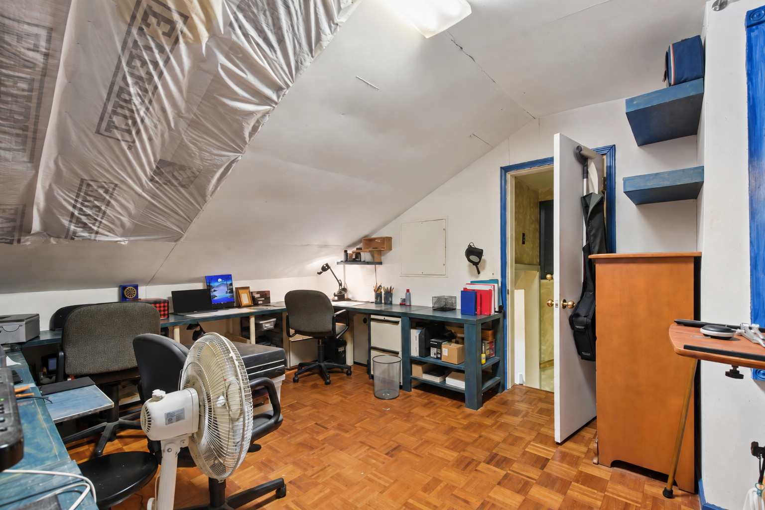 main property photo 6