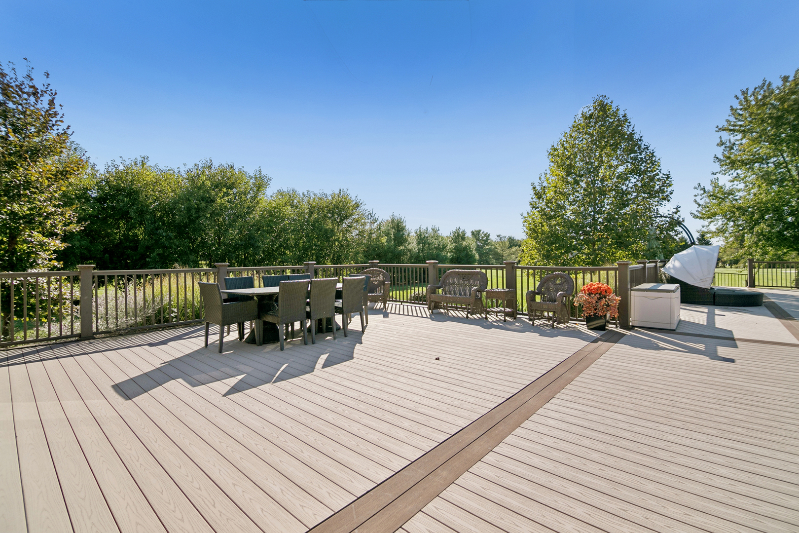 main property photo 44
