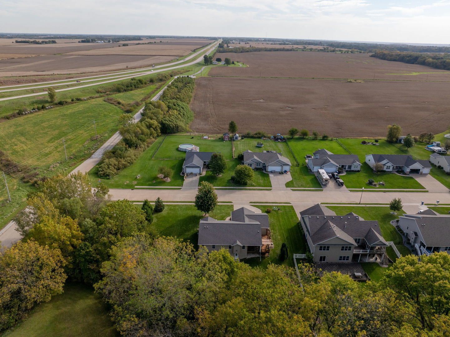 main property photo 44