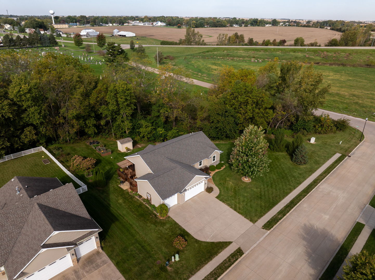 main property photo 47