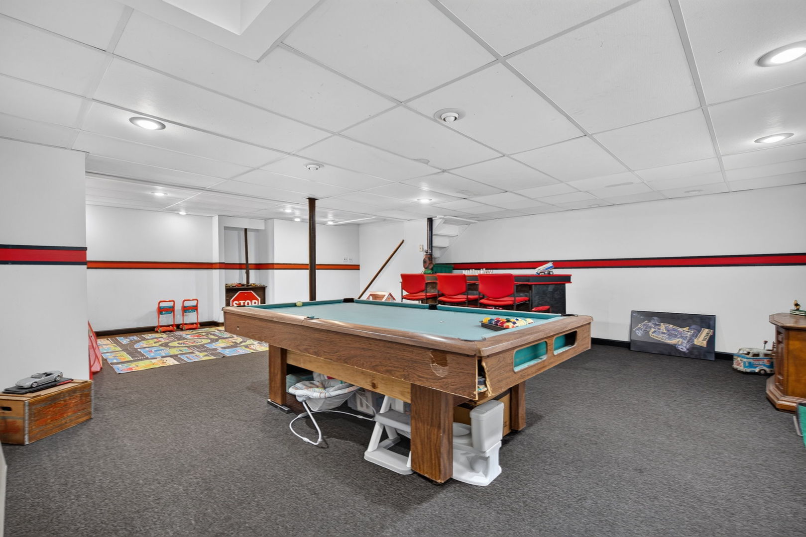 main property photo 34