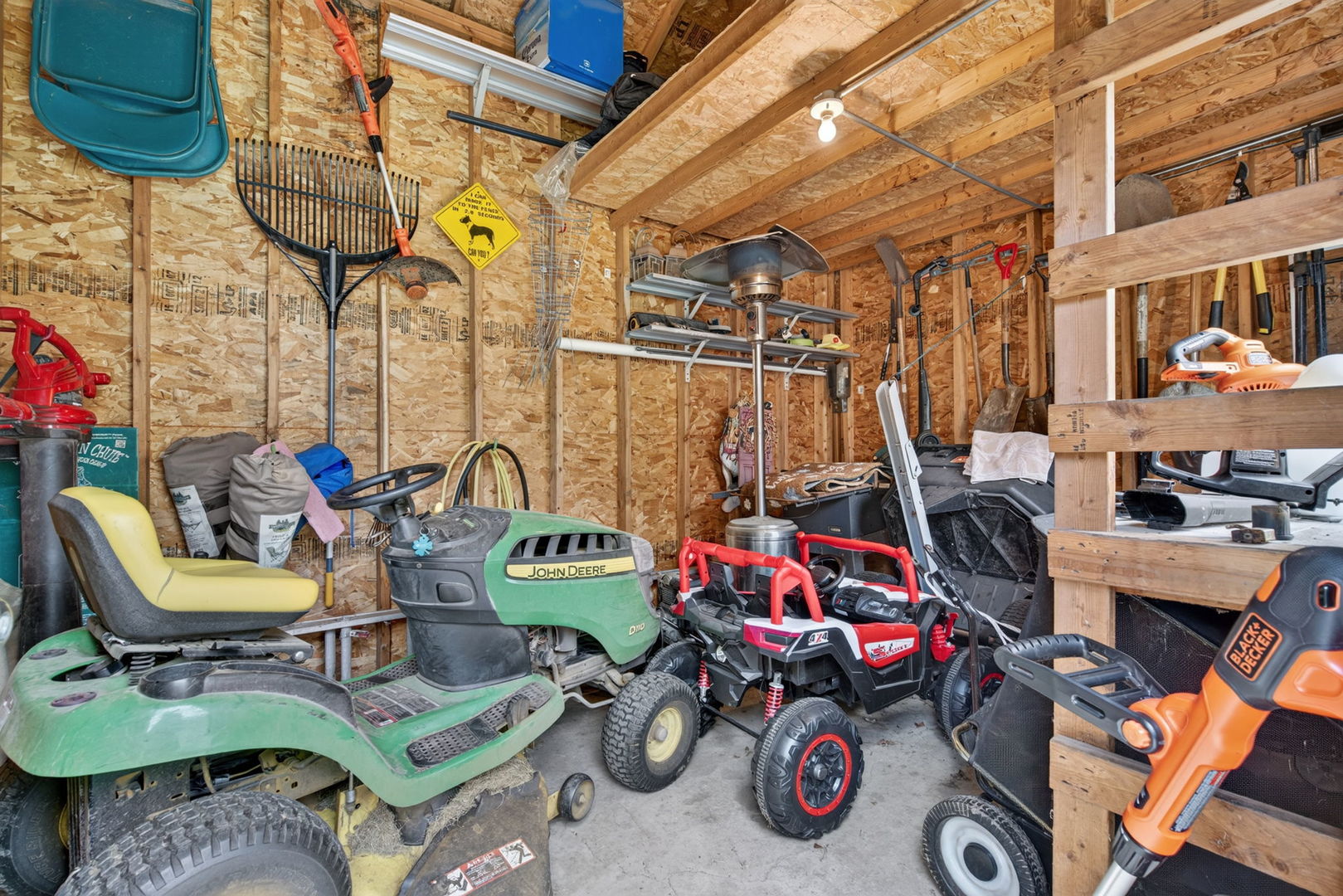 main property photo 48