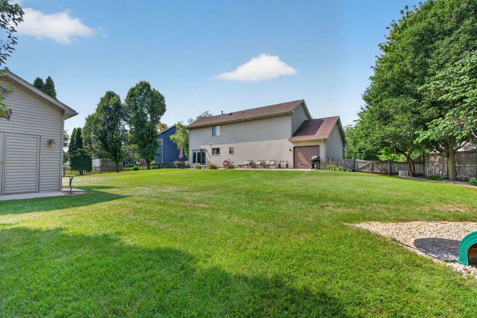 main property photo 54