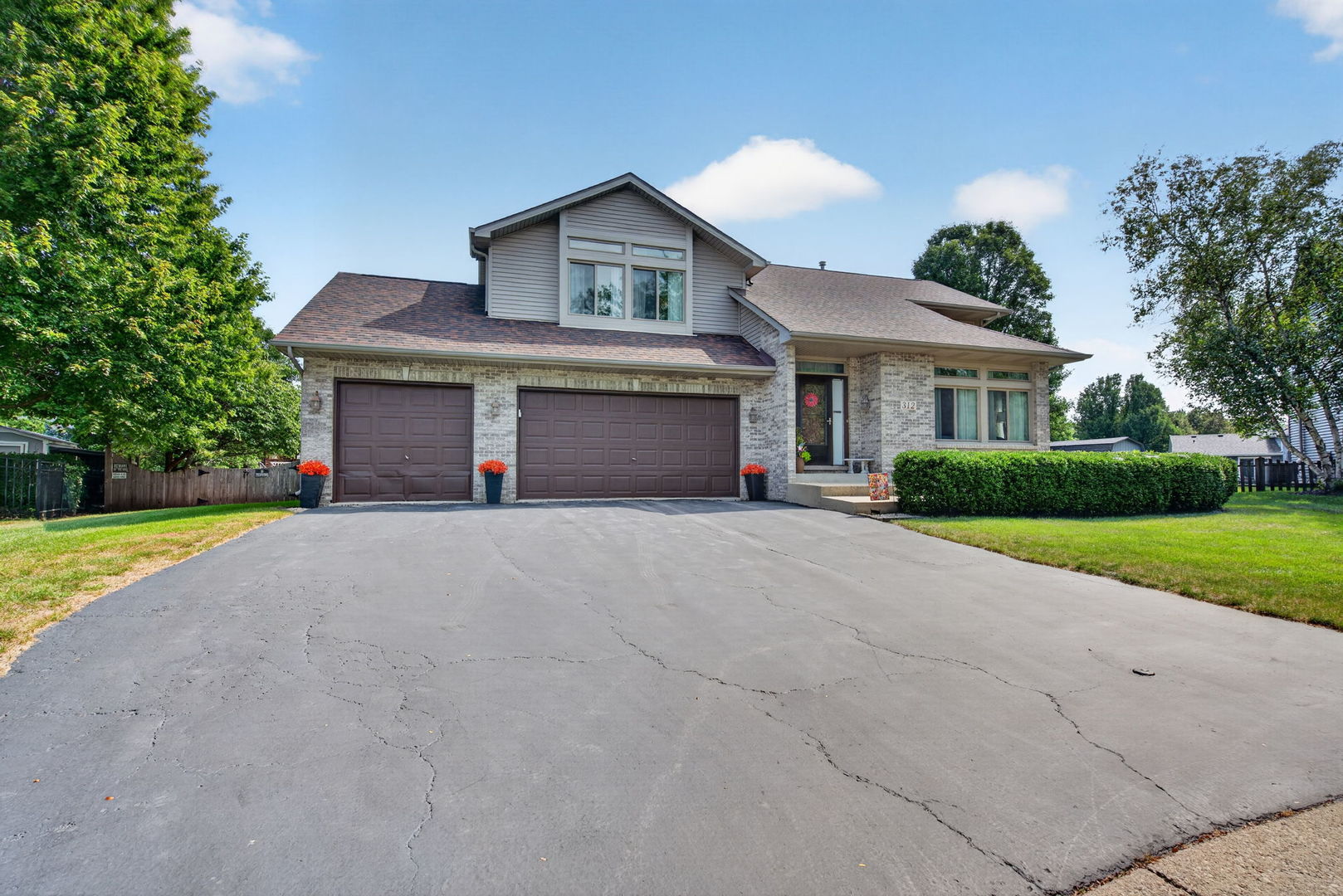 main property photo 58